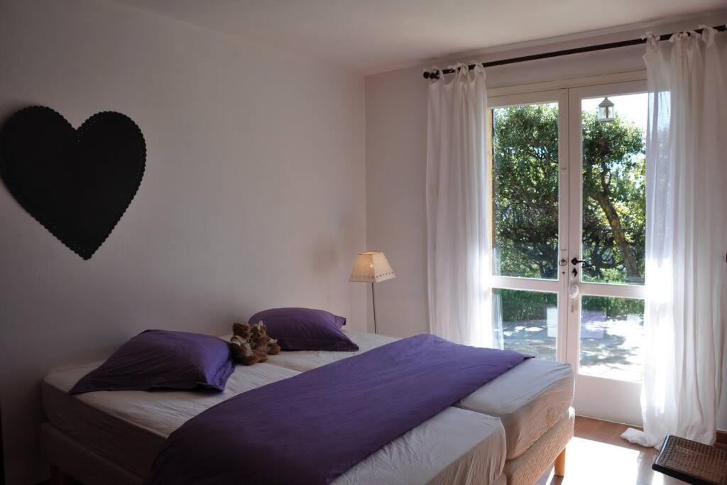 Villa Abeille : Douces Vacances D'Ete Avec Vue Mer Cavalaire-sur-Mer Bagian luar foto