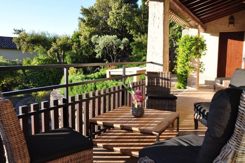 Villa Abeille : Douces Vacances D'Ete Avec Vue Mer Cavalaire-sur-Mer Bagian luar foto
